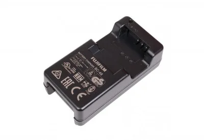 BC-48 Caricabatteria