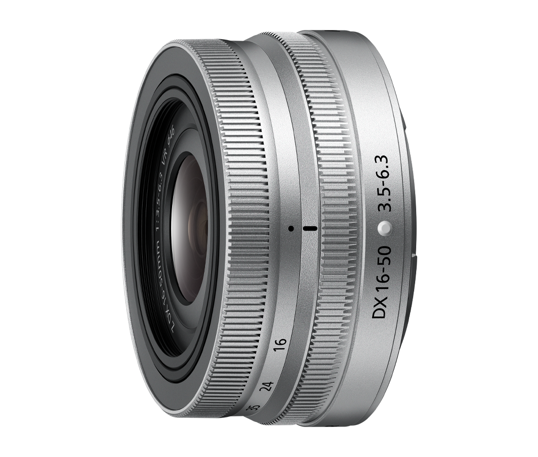 DX 16-50mm f/3.5-6.3 VR Silver