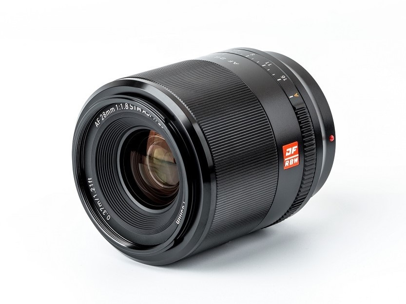AF 28mm f/1.8 per Sony E Full Frame