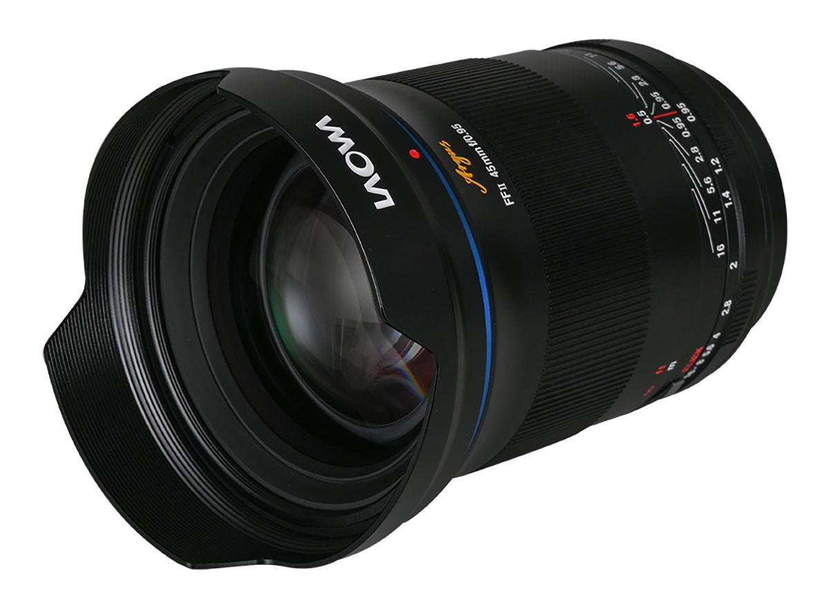 Venus Optics Argus FF 45mm f/0.95 per Sony E