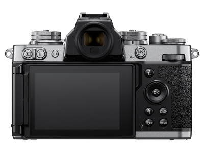 Z fc + Z DX 18-140 VR + SD 64GB 800x Pro — immagine 3