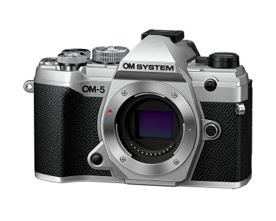 OM-5 Silver + 12-40 F2.8 PRO II — immagine 2