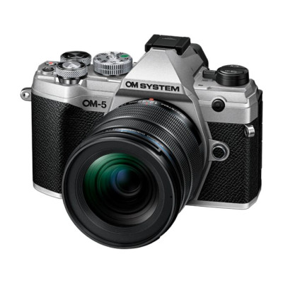 OM-5 Silver + 12-45mm F4 PRO — immagine 2