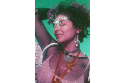 2021 LomoChrome Purple Pétillant 35 mm ISO 100–400 — immagine 4