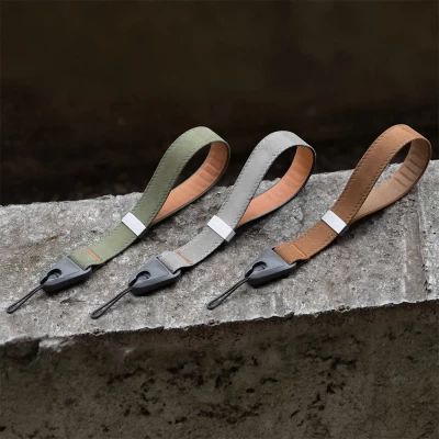Cinturino da polso grigio chiaro — immagine 2