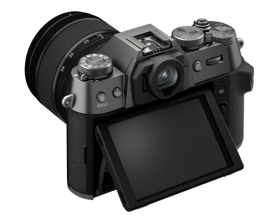 X-T50 Charcoal Silver + XF 16-50mm f/2.8-4.8 R LM WR — immagine 5