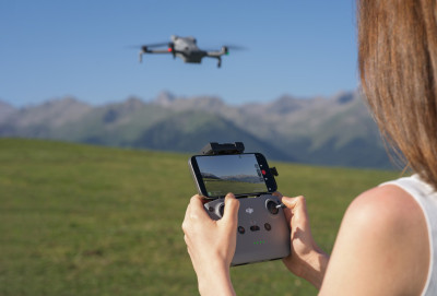 Mini 5 Pro (con radiocomando DJI RC-N3) — immagine 8