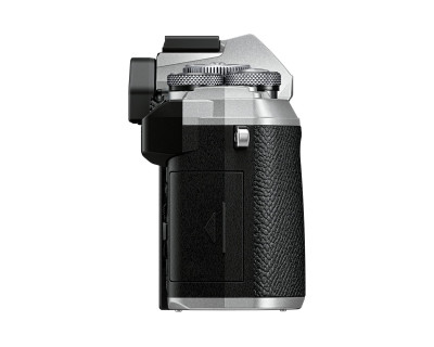 OM-5 Silver + 12-40 F2.8 PRO II — immagine 8