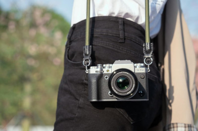AF 56mm f/1.8 Fuji X - Black — immagine 2