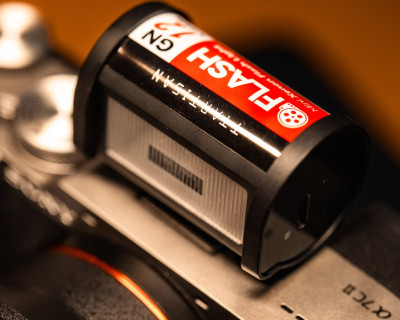 Mini Flash on-camera M01 — immagine 3