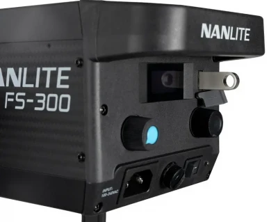 FS-300 Luce Led Spot Daylight 350W 5600K — immagine 9