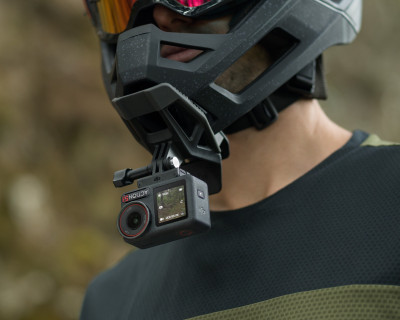 Clip di supporto per mento del casco Osmo — immagine 4