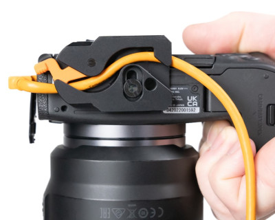 kit Cavo da USB-C a USB-C angolare destro 9,4m con piastra LeverLock — immagine 8