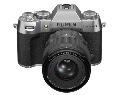 X-T50 Silver + XF 16-50mm f/2.8-4.8 R LM WR — immagine 2