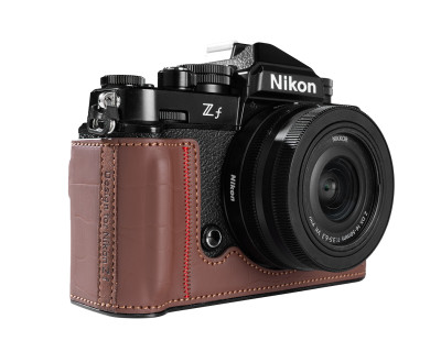 Custodia in pelle per Nikon Z f - Marrone — immagine 2