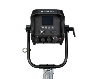 Evoke 1200 Luce LED SPOT 1200W con Flight case — immagine 5