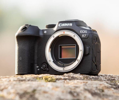 EOS R7 body — immagine 8