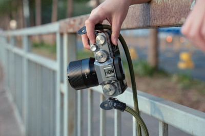 AF 56mm f/1.8 Fuji X - Black — immagine 3