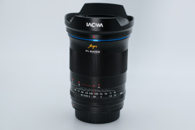 Venus Optics Argus FF 45mm f/0.95 per Canon Eos RF