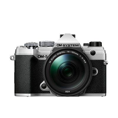 OM-5 Silver + 14-150 F4-5.6 II