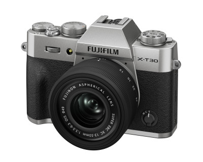 X-T30 III Silver + XC 13-33mm f/3.5-6.3 OIS — immagine 2