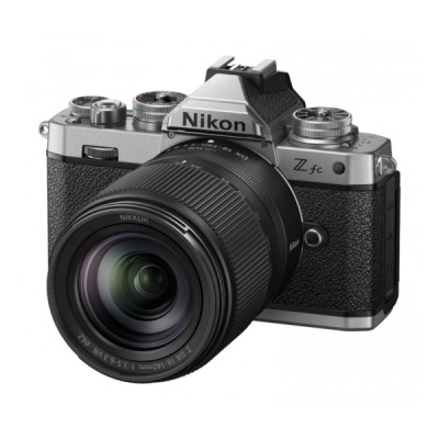 Z fc + Z DX 18-140 VR + SD 64GB 800x Pro