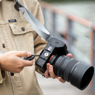 Tracolla per camera grigia — immagine 5