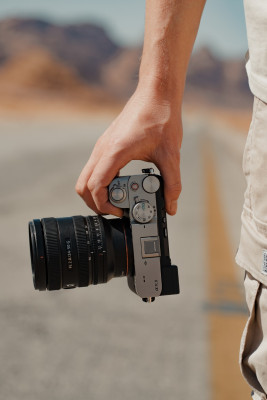 FE 24-50mm F2.8 G (SEL2450G) — immagine 3