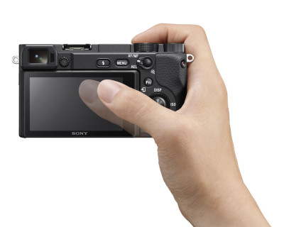 A6400 + E 18-135mm f/3.5-5.6 OSS (ILCE6400AMB) Ver.2025 — immagine 13
