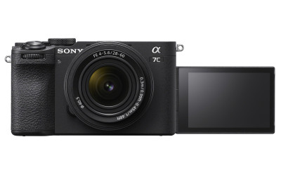 A7C II Nera + FE 28-60mm f/4-5.6 (ILCE7CM2LB) — immagine 2