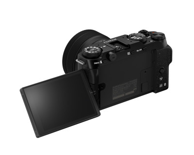 X-M5 Black + XC 15-45mm F3.5-5.6 OIS — immagine 4