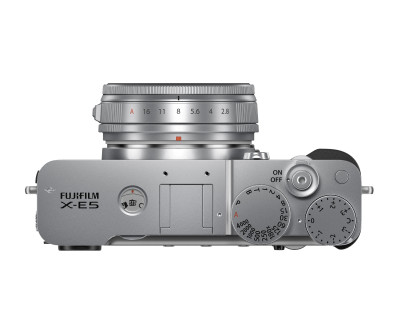 X-E5 Silver + XF 23mm F2.8 R WR — immagine 4