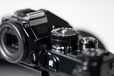 Z f Body Black + SDXC 128GB — immagine 4