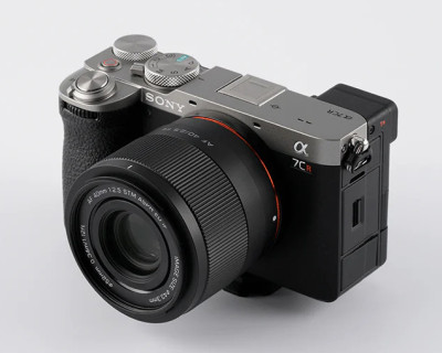 AF 40mm f/2.5 STM ED IF Full Frame Sony E-mount — immagine 4