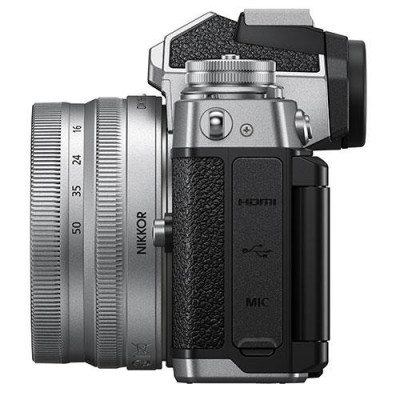 Z fc + Z DX 16-50 SL + 50-250 + SD 64GB 800x Pro — immagine 7