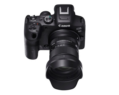 18-50mm f/2.8 (C) AF DC DN Canon RF — immagine 2