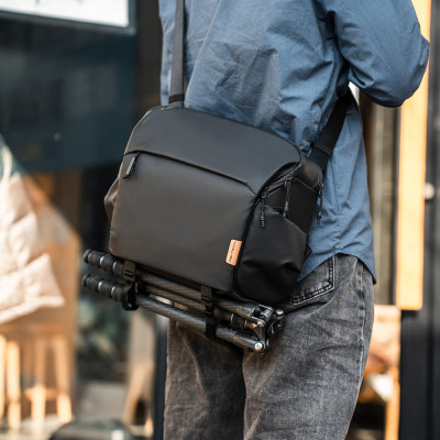 Borsa a spalla OneGo 10L - Obsidian Black — immagine 3